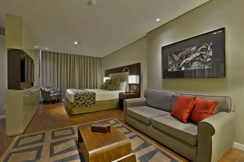 Hotel Deville Prime Porto Alegre