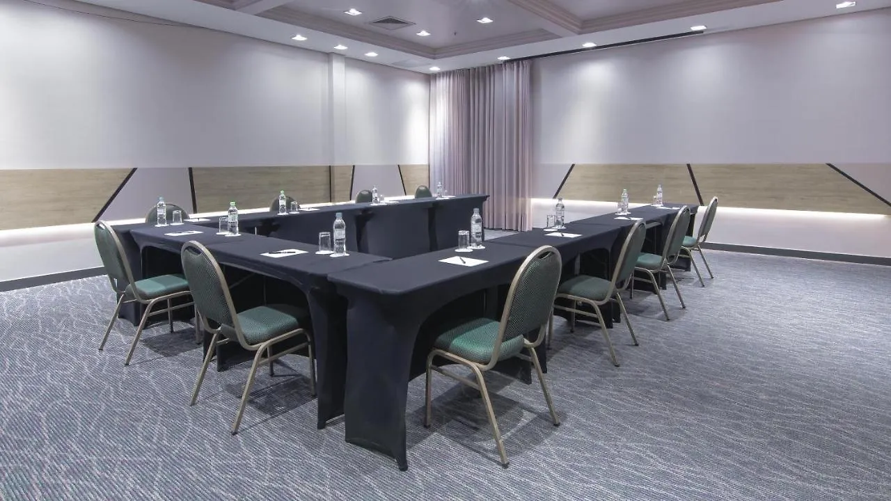 Hotel Deville Prime Porto Alegre 5*,  Brezilya